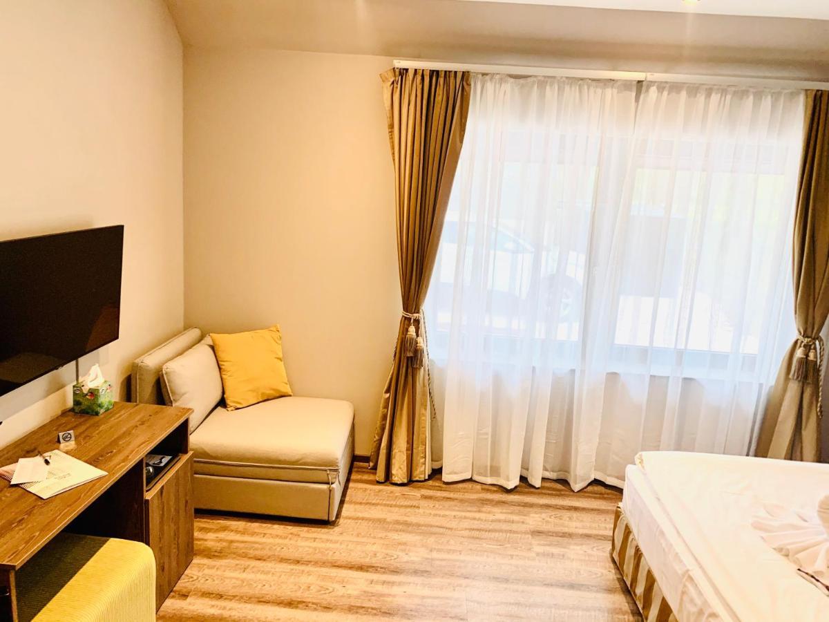 Waterfront Lodge 杜瑙保陶伊 外观 照片