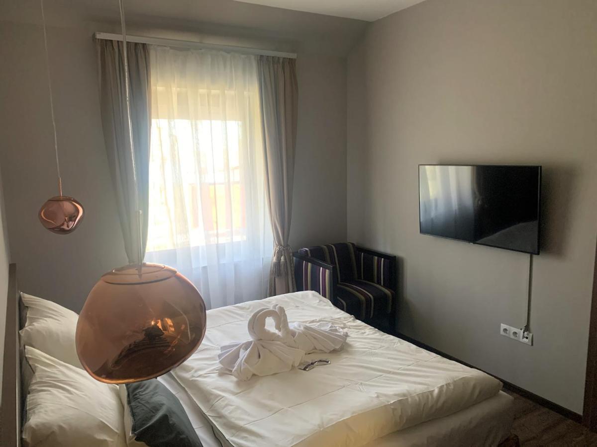 Waterfront Lodge 杜瑙保陶伊 外观 照片